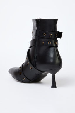 Trendyolmilla Shoes Siyah Kusgozu ve Antik Toka Detayl? Ince Topuklu Kad?n Bot TAKAW25BO00015  фото 6