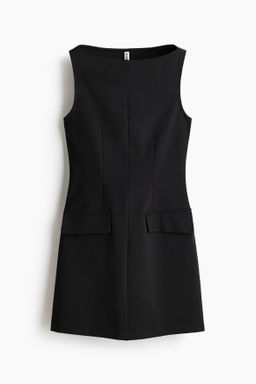 Vestido con escote barco