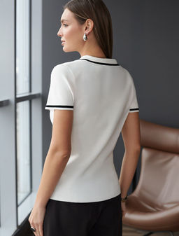 Джемпер с воротником-поло с коротким рукавом тонкой вязки из вискозы