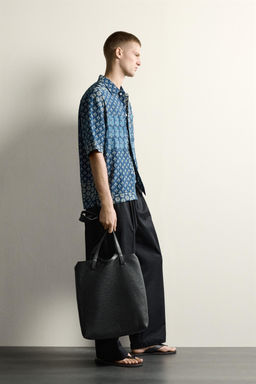 CAMISA RELAXED FIT ESTAMPADO PATCHWORK / Azul tinta - Zara фото 4