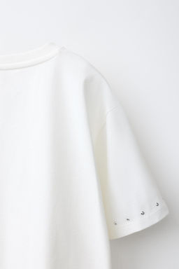 CAMISETA FLECOS Y TACHAS / Blanco