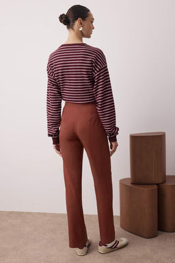 Kahverengi Straight/Duz Kesim Yuksek Bel Nervur Dikisli Dokuma Pantolon TWOSS21PL0093