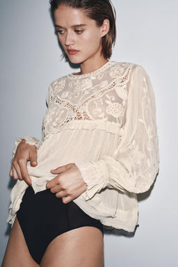 EMBROIDERED AND BEADED STRUCTURED BLOUSE - Zara фото 2