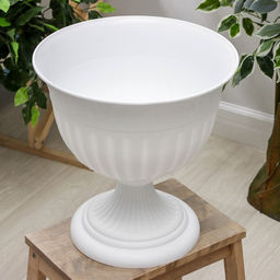 Кашпо уличное на ножке «Венеция», 12 л, цвет МИКС