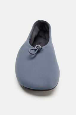 NEOPRENE EFFECT BALLET FLATS WITH PULL TAB - Zara фото 11