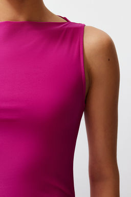 Fusya Bodycone S?f?r Kol Y?rtmacl? F?rf?r Detayl? Esnek Kal?n Sandy Maxi Kalem Elbise TWOSS24EL00688