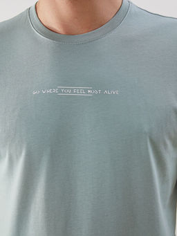 Bisiklet Yaka Bask?l? Penye Erkek Ti??rt