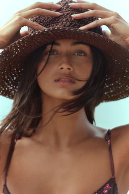 SOMBRERO CINTA CONTRASTE / Marr?n