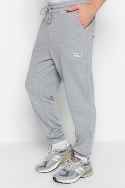 TRENDYOL MAN Ekru Regular Fit Etiket Aplikeli Cepleri Dikisli Esofman Alt? TMNSS23EA00010 - Trendyolmilla фото 6