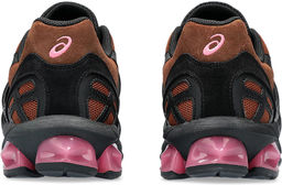 Кроссовки взрослые