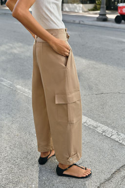 PAPERBAG CARGO TROUSERS - Zara фото 14