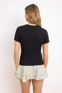 Siyah Fitted/Vucuda Oturan V Yaka K?sa Kollu Crop Pamuklu Esnek Orme T-Shirt TWOSS26TS00069 - Trendyolmilla фото 4