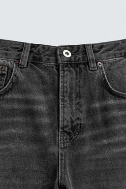 RIPPED BELL BOTTOM FIT JEANS
