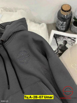 Утепленный костюм с вышивкой