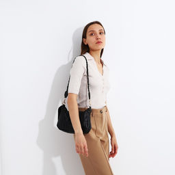 Сумка кросс-боди на молнии, цвет чёрный - Simaland фото 10