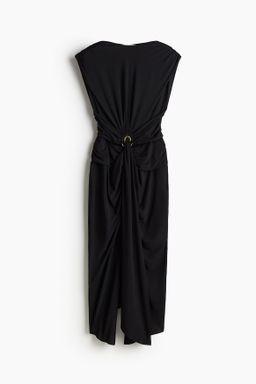 Vestido cut-out drapeado