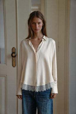 CAMISA SATINADA ENCAJE / Crudo - Zara фото 2