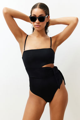 TRENDYOLMILLA Siyah Straplez Cut Out/Pencereli Regular Mayo TBESS24MA00123 фото 3