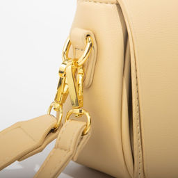 Сумка-мессенджер на застёжке, длинный ремень, цвет тёмно-бежевый - Simaland фото 4