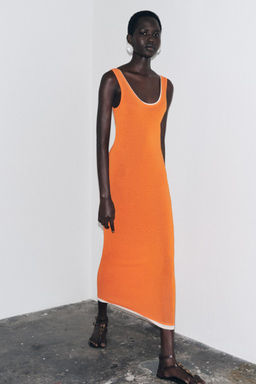 DOUBLE LAYER TRIM KNIT MAXI DRESS