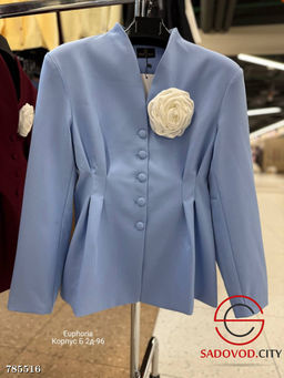 Женский приталенный пиджак с цветком - Bruno фото 7