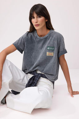 Antrasit Oversize/Genis Kal?p Eskitme/Soluk Efektli Tok %100 Pamuk Orme T-Shirt TWOSS26TS00088 - Trendyolmilla фото 2