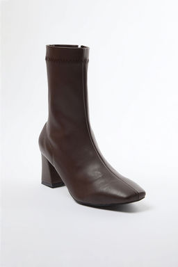 Trendyol Shoes Siyah Strec Fermuarl? Kad?n Blok Topuklu Bot TAKAW25BO00001 - Trendyolmilla фото 2