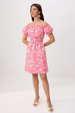 Pembe _i_ek Desenli Beli Lastikli Carmen Yaka K_sa / Mini Dokuma Elbise TWOSS26EL00936