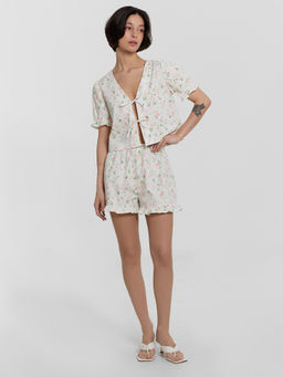 КОМПЛЕКТ ЖЕНСКИЙ (ЖАКЕТ, ШОРТЫ)