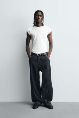 BAGGY FIT JEANS WITH TWISTED SEAM