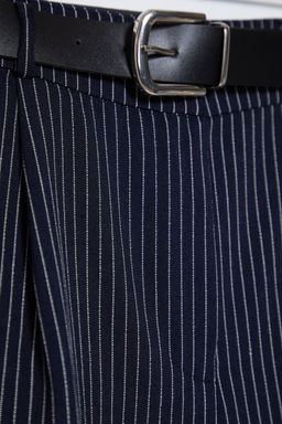 Lacivert Kemerli Cizgili Diz Boy City Dokuma Sort & Bermuda TWOSS25SR00024 - Trendyolmilla фото 9