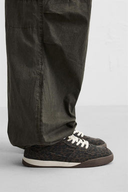 ANIMAL PRINT TRAINERS
