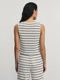 Жилет из фактурной вязки / Zarina  фото 6