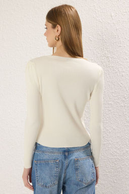 Ekru Merserize Gorunumlu Premium Iplik/Ozel Iplik Crop/K?sa Triko H?rka TWOSS25HI00007