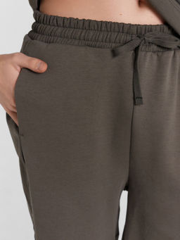 Комплект спортивный мужской хаки (джемпер, шорты) темный хаки 191032 - Mark formelle фото 5