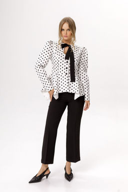 Костюм Pirs 6647 горохи на белом фоне+ черный