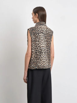 ЕМКА / Джинсовый жилет с леопардовым принтом - Emka фото 7