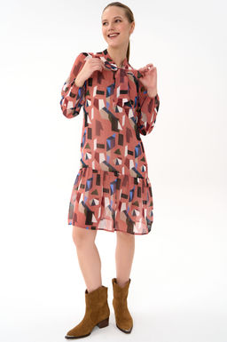 Платье Нежный акцент  2 (алый)