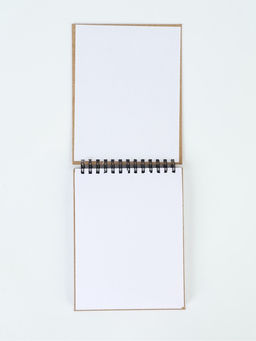 Скетчбук в твердой обложке А6, 80 л. 100 г/м "Крафт"