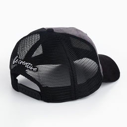 Кепка мужская с сеткой DIGNITY, чёрная, р-р 56