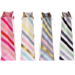 Пакет подарочный "Смешные смайлы" 18*23*8 см, микс