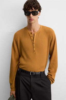 BUTTON-NECK KNIT T-SHIRT - Zara фото 5