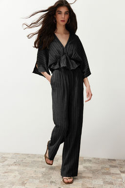 Siyah Beli Lastikli Dokulu Kumas Dokuma Pantolon TWOSS24PL00142