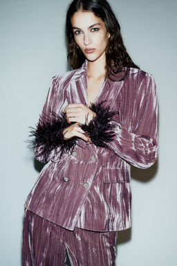 DOUBLE-BREASTED VELVET FEATHER BLAZER