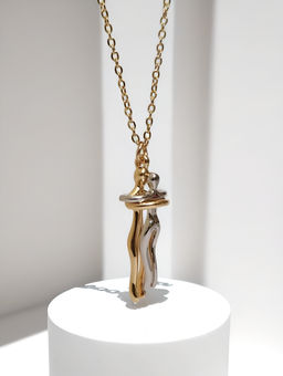 Кулон на цепочке Парочка