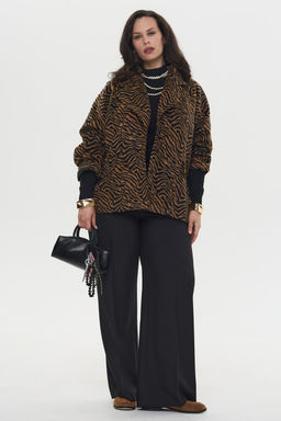 Пальто Флирт бежево-черный - Intikoma фото 12