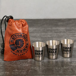 Стопки в чехле Настоящий мужик, набор 3 шт. ? 30 мл