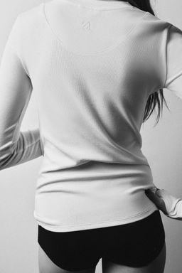 EMBROIDERED LONG SLEEVE T-SHIRT - Zara фото 3