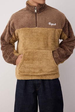 TRENDYOL MAN Camel Unisex Oversize/Genis Kesim Renk Blok S?cak Tutan Pelus Sweatshirt TMNAW22SW1477 - Trendyolmilla фото 3