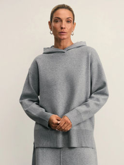 Джемпер с капюшоном / Zarina